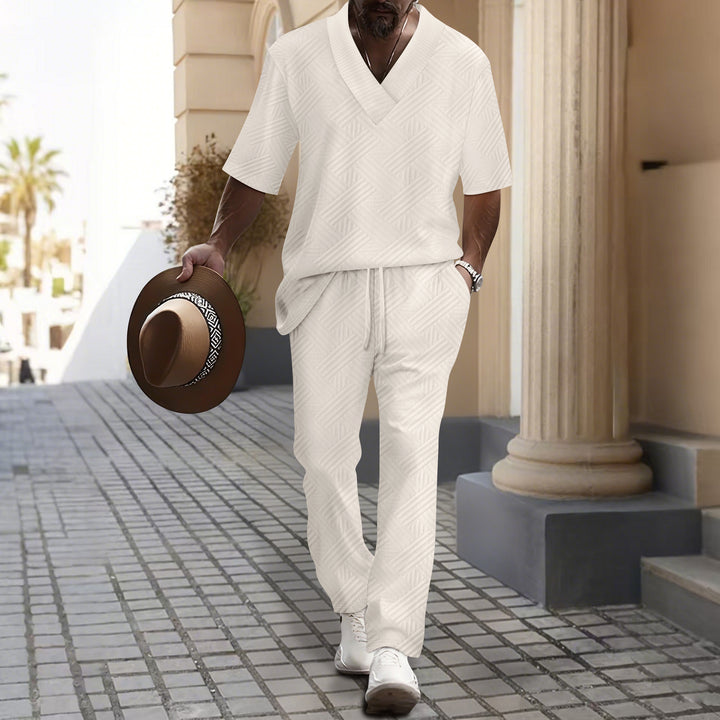 Men's leisure suit with luxurious V-neck and attractive pattern Lisslune