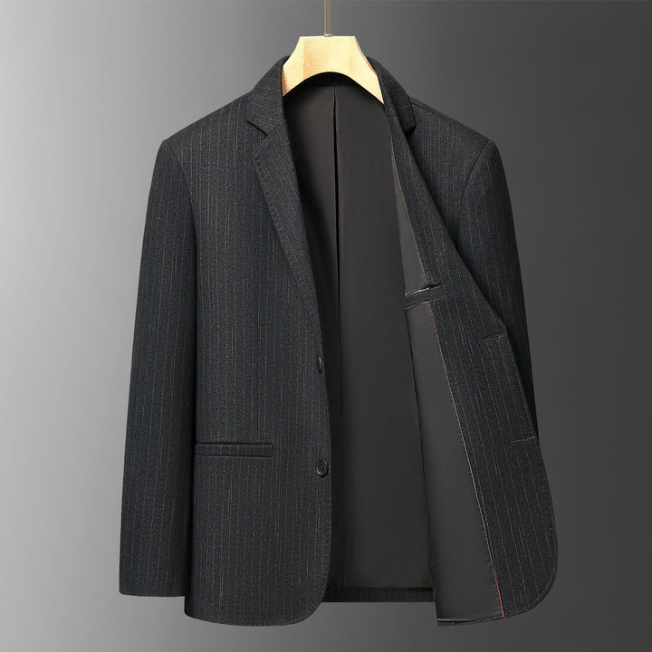 Men's Elegant Blazer with Fine Stripe Pattern and High-Quality Workmanship Lisslune