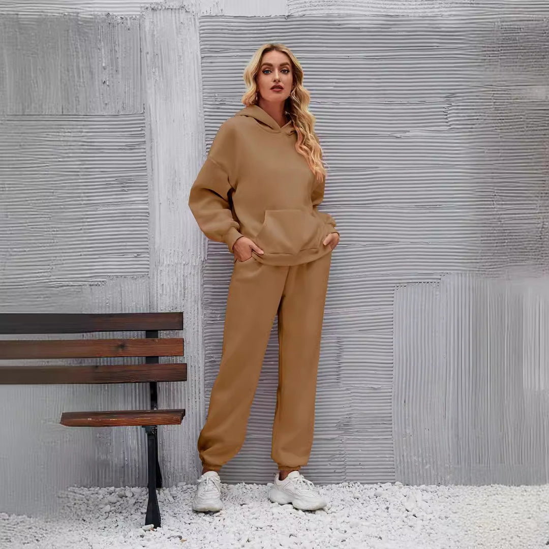 Women's casual hoodie suit with a comfortable fit and side pockets Lisslune