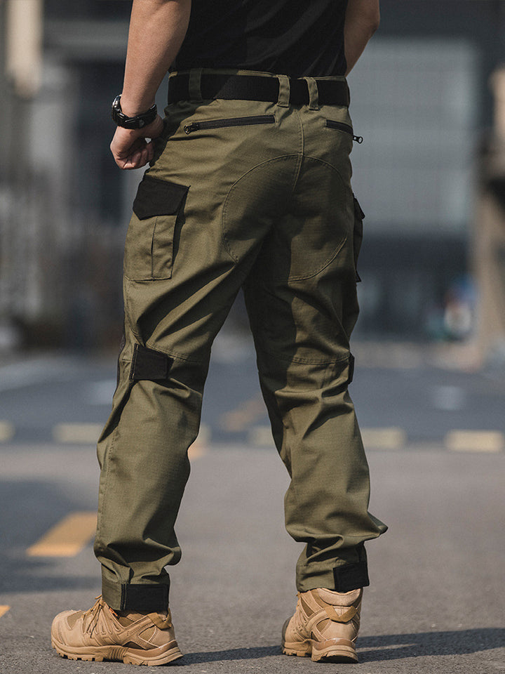 Men's tactical cargo pants with versatile pockets and durable material Lisslune