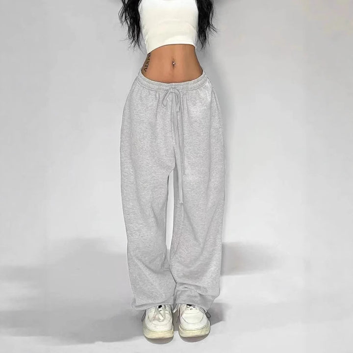 Women's comfortable leisure pants with elastic waistband and wide fit Lisslune