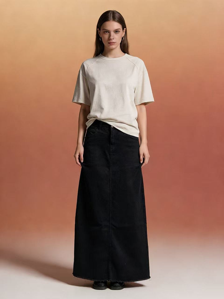 Women's maxi skirt in modern cut with fringed details Lisslune