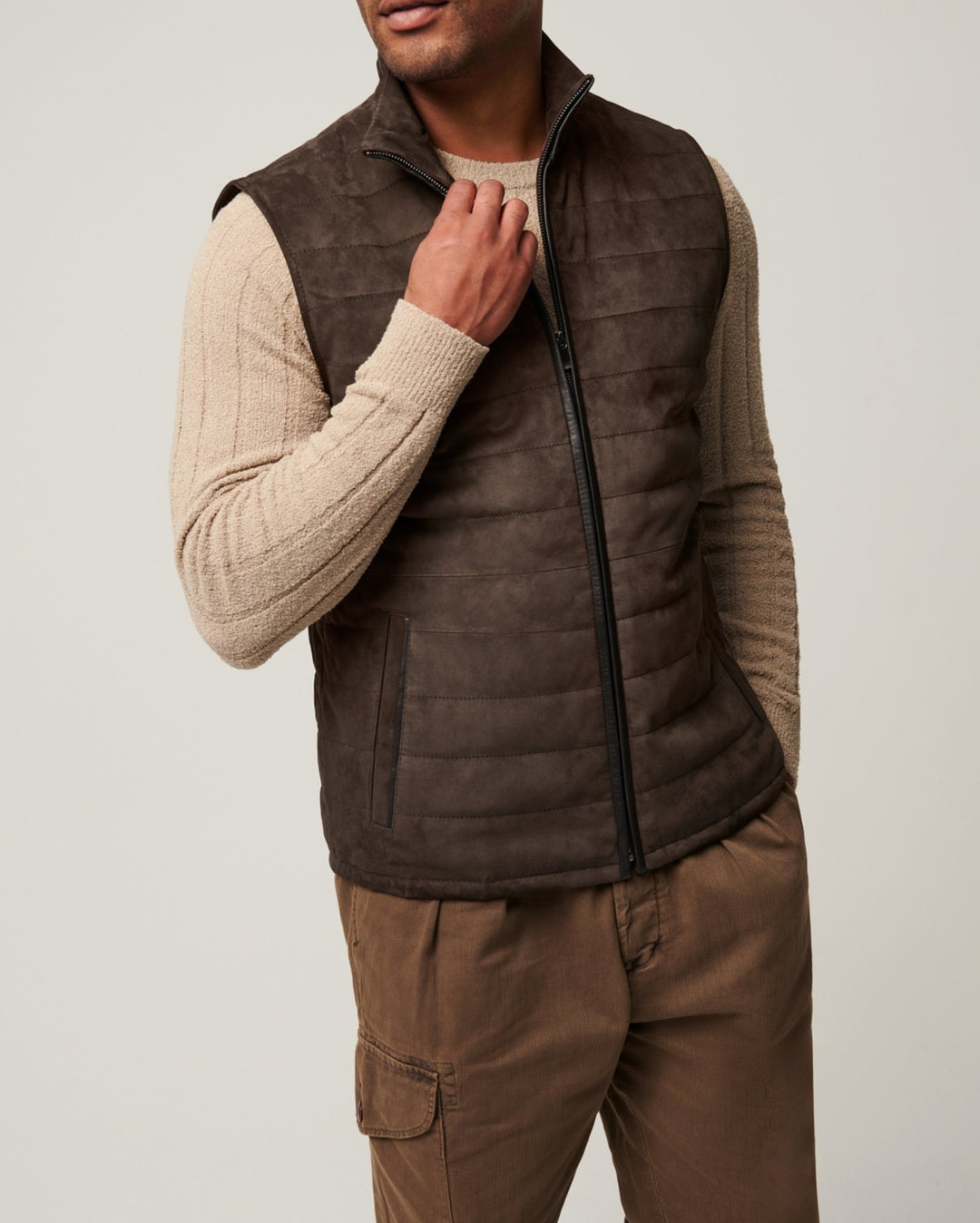 Men's quilted vest made of high-quality materials with stand-up collar Lisslune