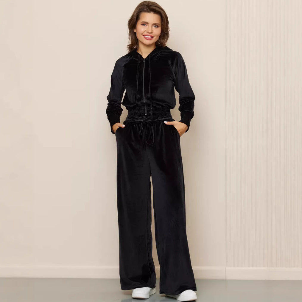 Ladies fashionable velour loungewear set with cropped jacket and wide pants Lisslune