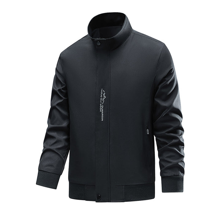 Men's lightweight outdoor jacket with windproof and waterproof material Lisslune