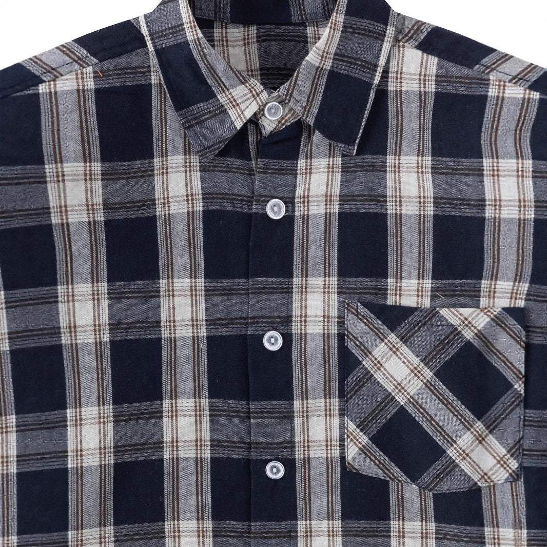 Men's casual checked long-sleeve shirt with chest pocket and fashionable cut Lisslune