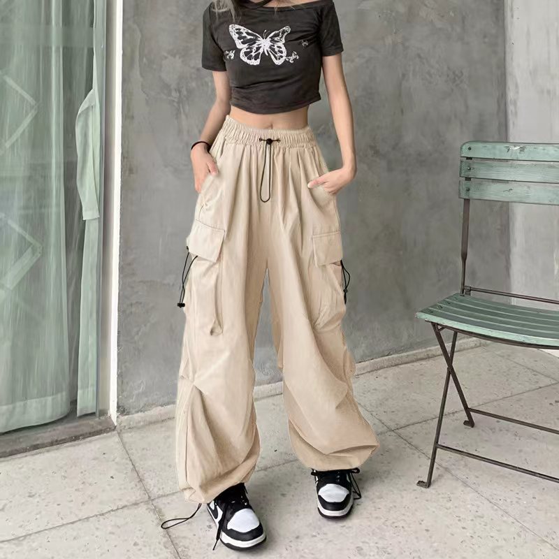 Women's cargo pants with practical side pockets and elastic waistband