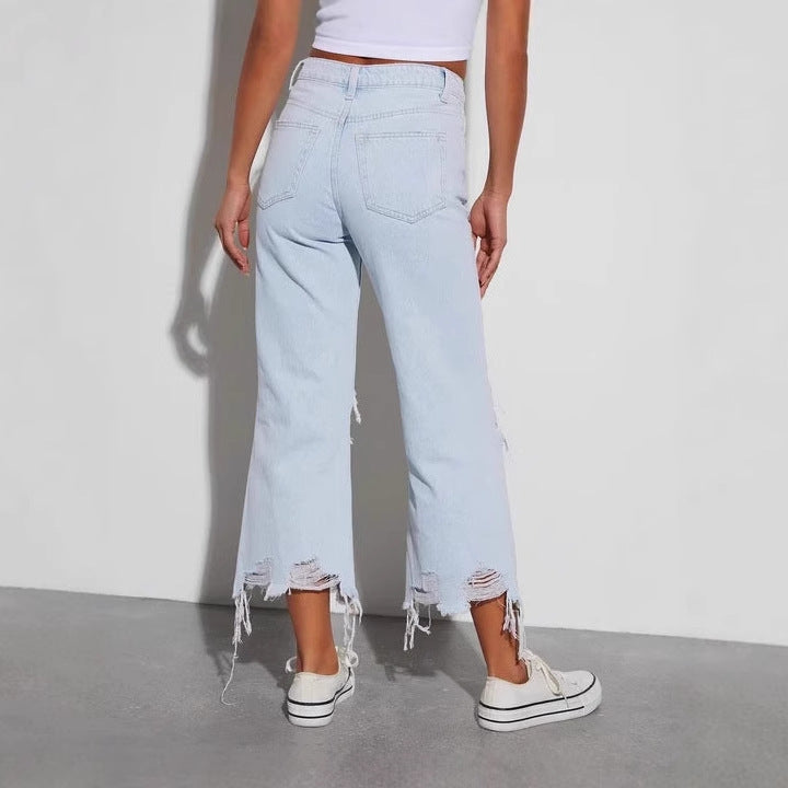 Ladies casual boyfriend jeans with eye-catching destroyed details and wide leg Lisslune