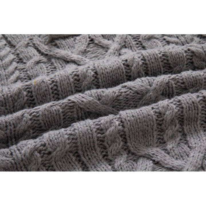 Men's chunky knit sweater with shawl collar and refined cable pattern Lisslune