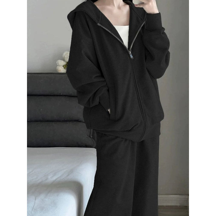 Women Comfortable Oversized Tracksuit with Hood and Side Pockets Lisslune