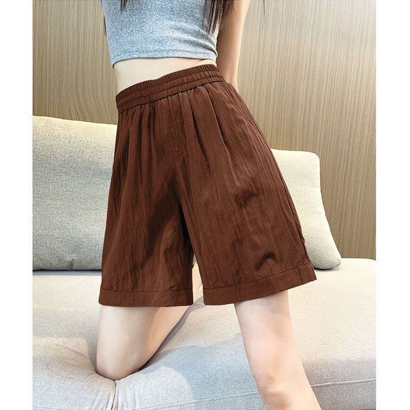 Women's casual shorts with elastic waistband and side pockets
