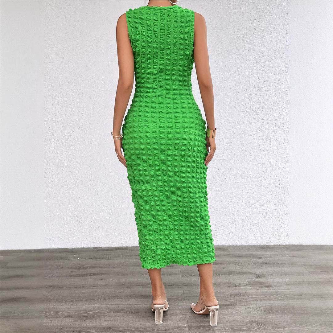 Women's midi dress with textured outer material and figure-hugging cut Lisslune