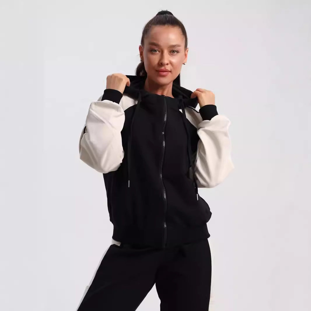 Women's sporty hoodie and jogger set Lisslune