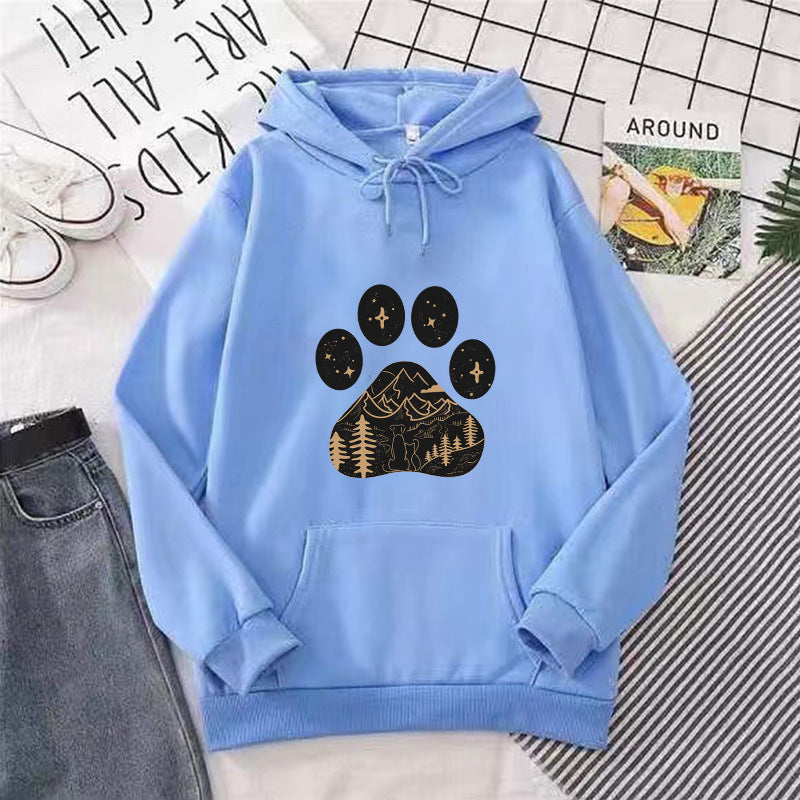 Ladies hoodie with creative paw print design and mountain landscape Lisslune