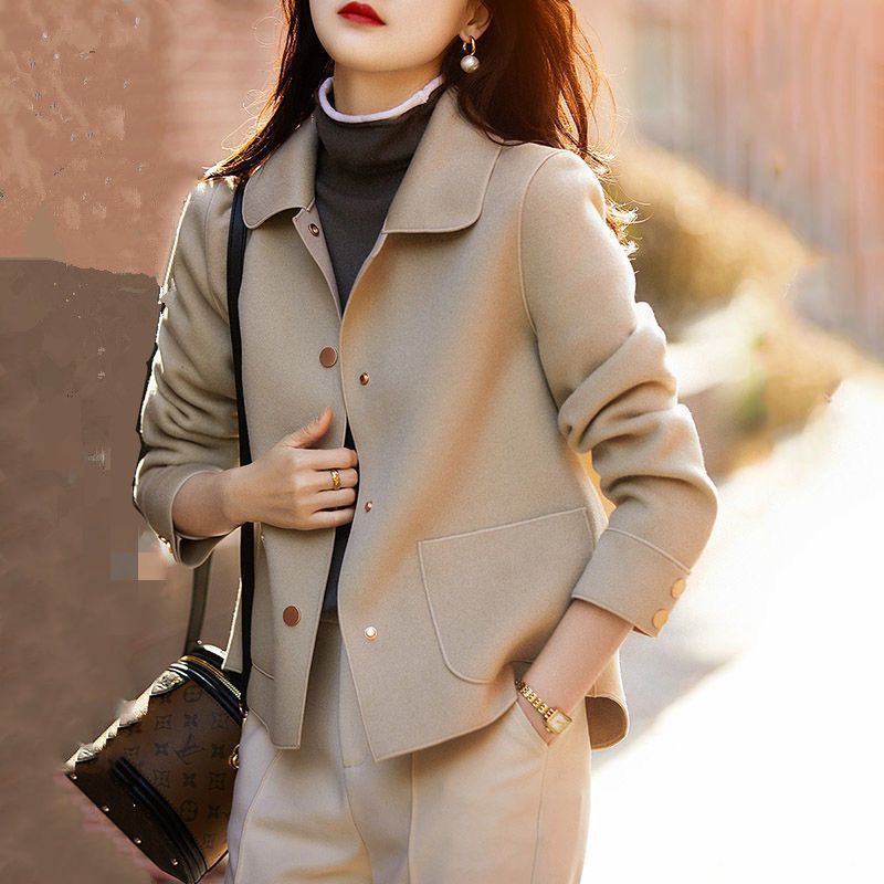 Women’s fashionable wool coat Lisslune