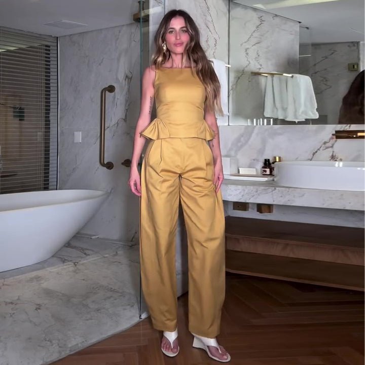 Women's Elegant Jumpsuit with Peplum Detail and Wide Leg Lisslune