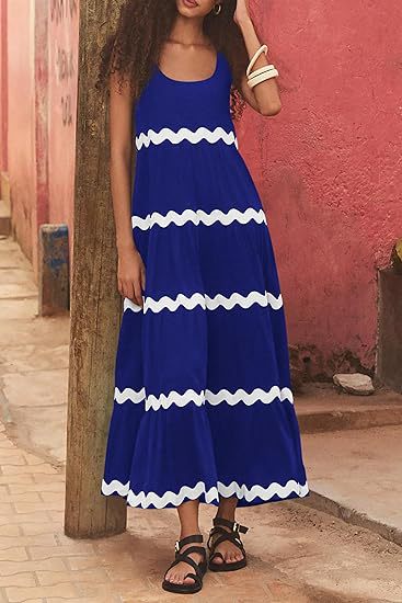Women's maxi dress with wavy ruffles and casual cut Lune London