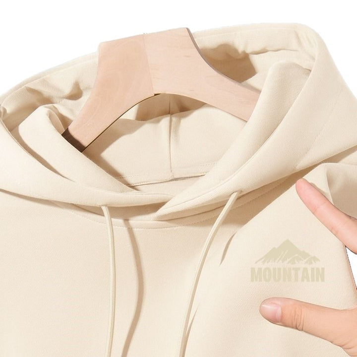 Women's hoodie with modern mountain motif and practical pockets Lisslune