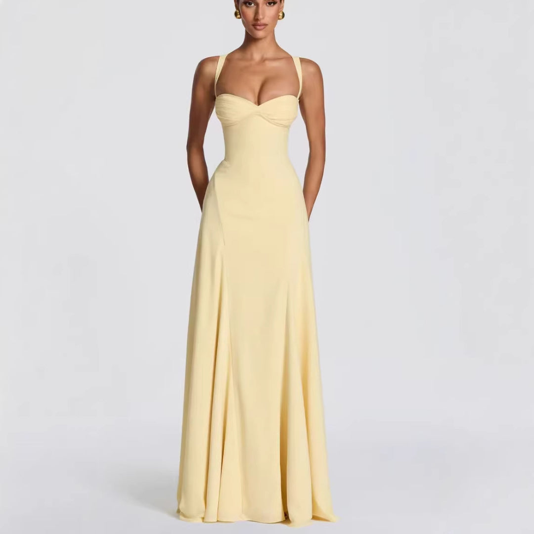 Ladies Elegant Maxi Dress with Heart-Shaped Neckline and Flowing Fabric