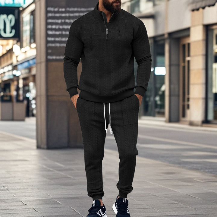 Men's sporty leisure set made of breathable material with textured design Lisslune
