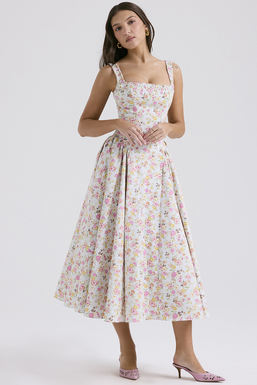 Women’s midi dress with floral pattern and flared skirt Lune London