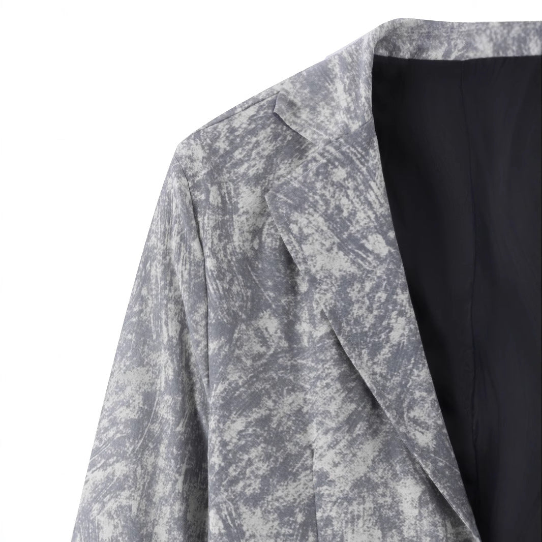 Men's structured casual blazer with modern design and two pockets Lisslune