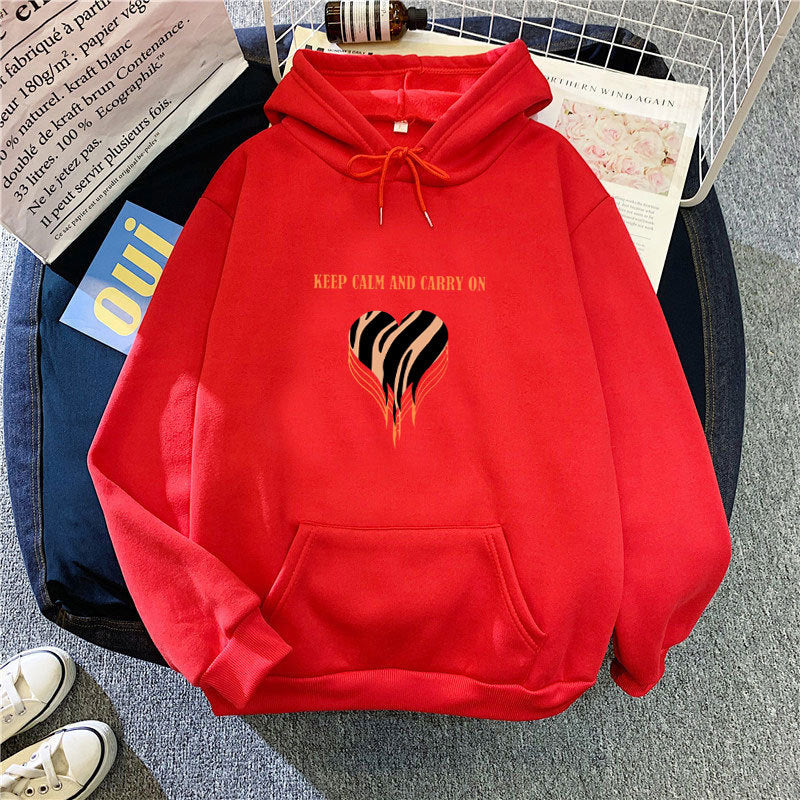 Women's hoodie with trendy heart design and comfortable fit Lisslune