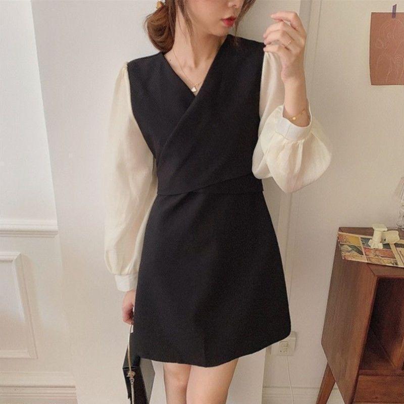 Ladies dress with stylish puff sleeves and elegant waistline