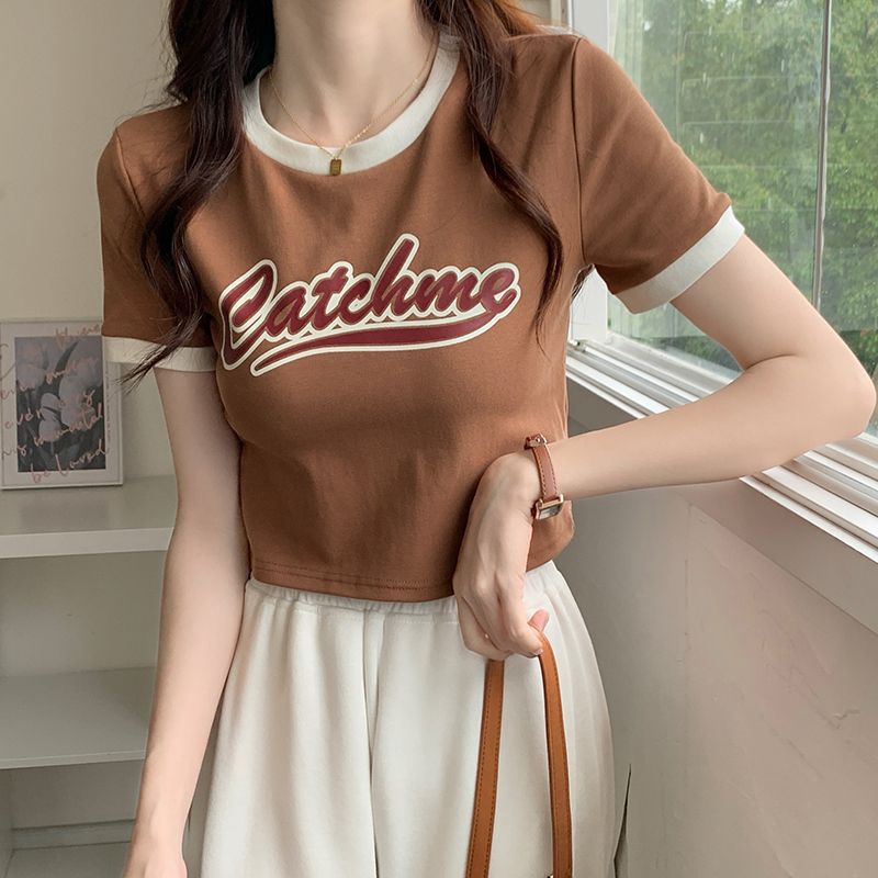 Women’s Casual Crop Top with Contrasting Sleeves and Creative Print Lisslune