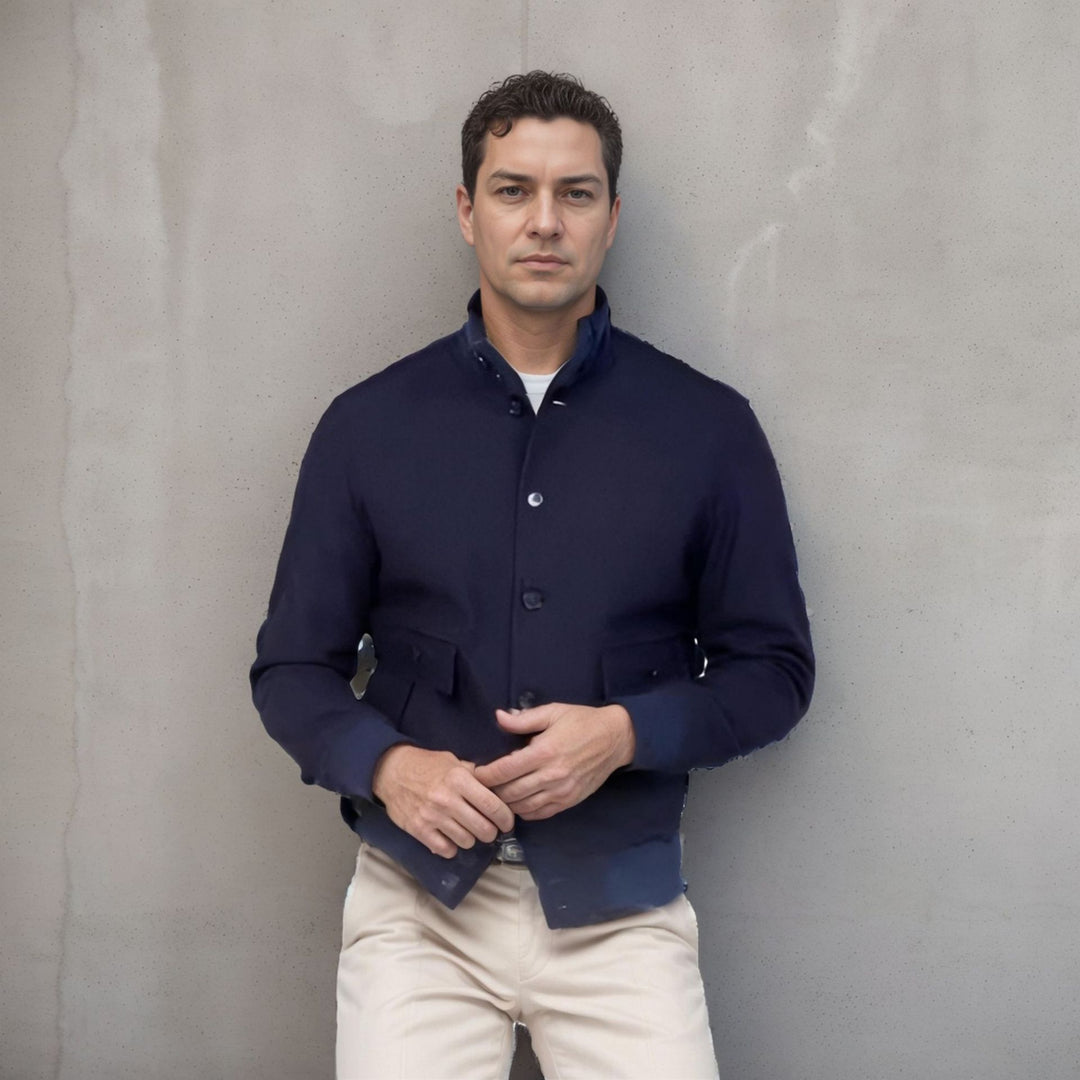 Men's fashionable transitional jacket with practical stand-up collar and functional zippered pockets Lisslune