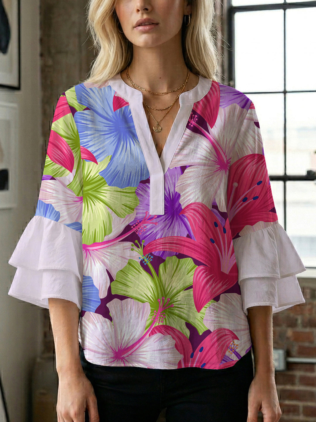 Women's blouse shirt with voluminous sleeves and floral pattern Lisslune