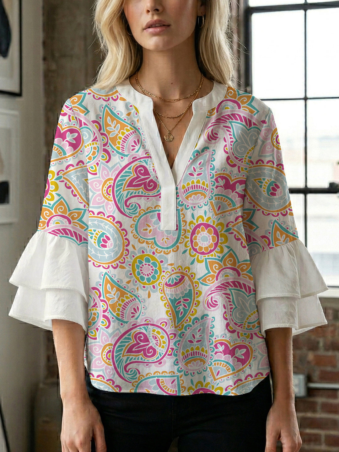 Women's blouse with voluminous wing sleeves and intense leaf pattern Lisslune