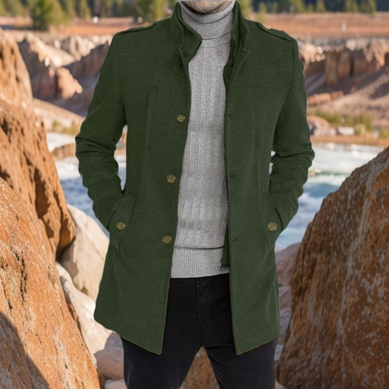 Men's stylish overcoat with practical pockets Lisslune