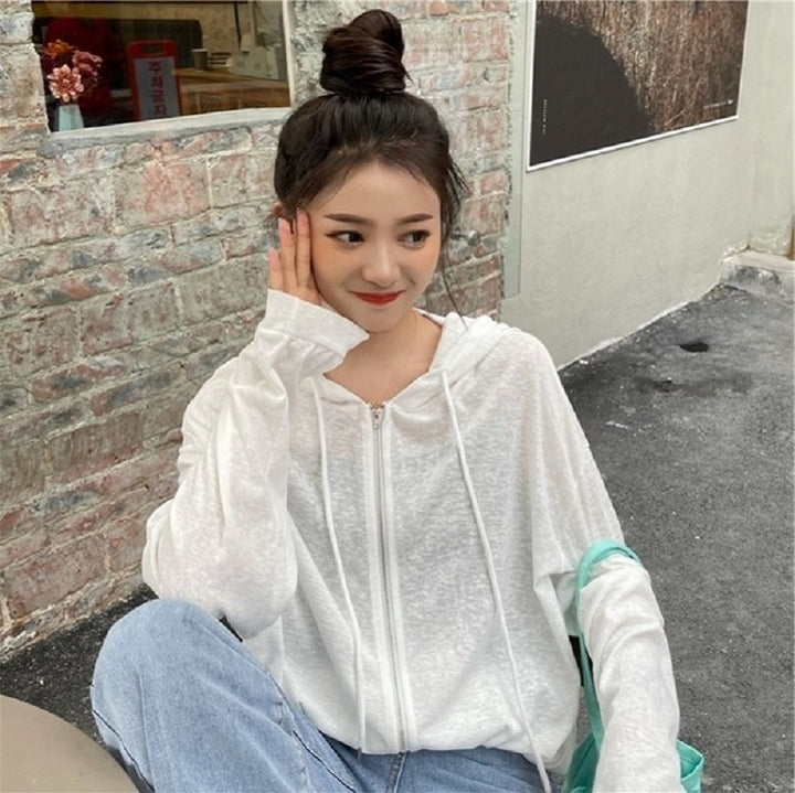 Women's casual hooded jacket with a relaxed fit and high-quality cotton blend