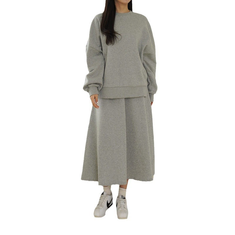 Women Casual Sweatshirt and Maxi Skirt Set with Practical Pockets and Elegant Cut Lisslune