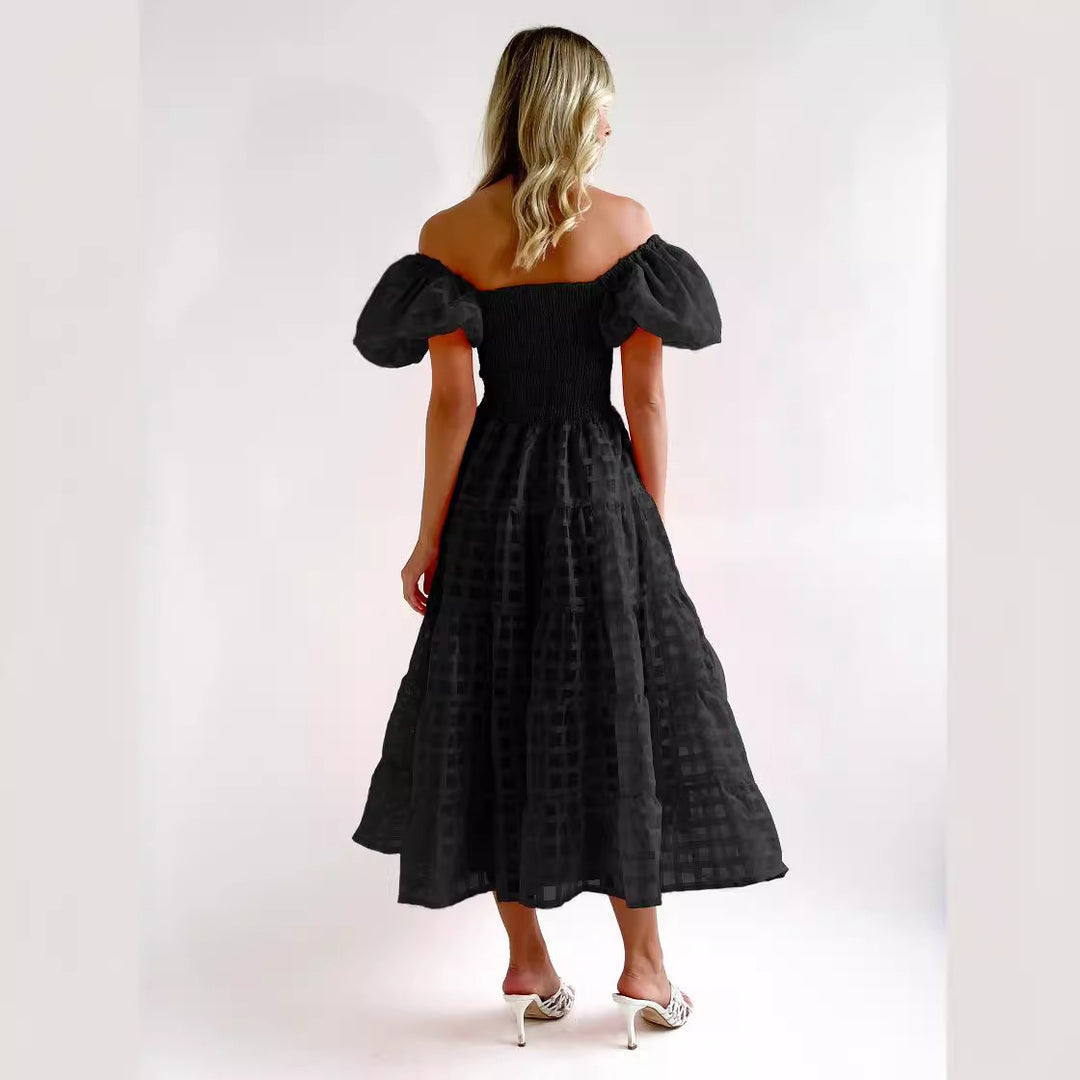 Ladies Airy Maxi Dress with Flowing Skirt and Voluminous Puff Sleeves