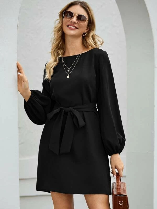 Damen Elegantes Kleid mit Ballonärmeln und Taillengürtel Lisslune