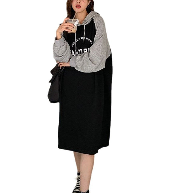 Women’s hoodie dress in casual oversized style with graphic print and side pockets