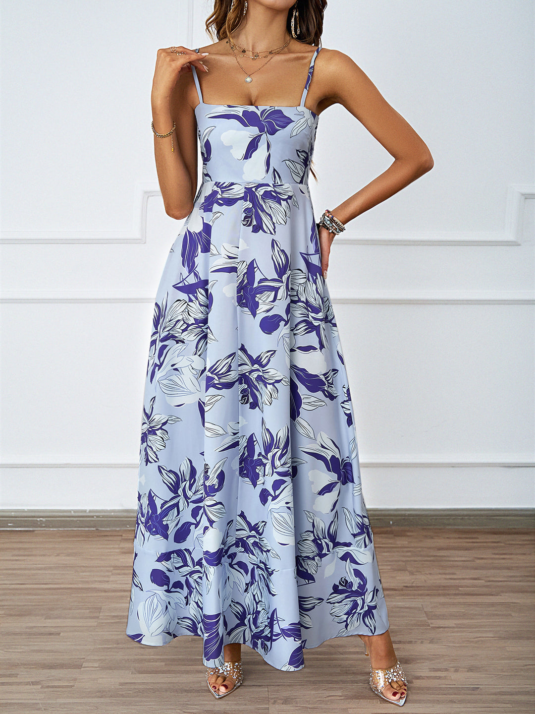 Women’s maxi dress with modern graphic print and loose fit Lisslune