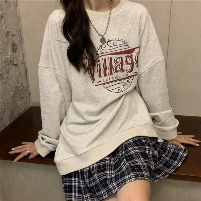Women's casual oversized sweater with creative print and comfortable, breathable materials