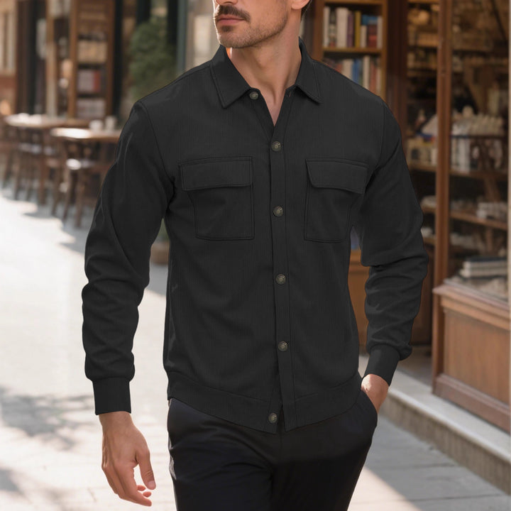 Men's fashionable shirt with practical chest pockets and elegant textured design Lisslune