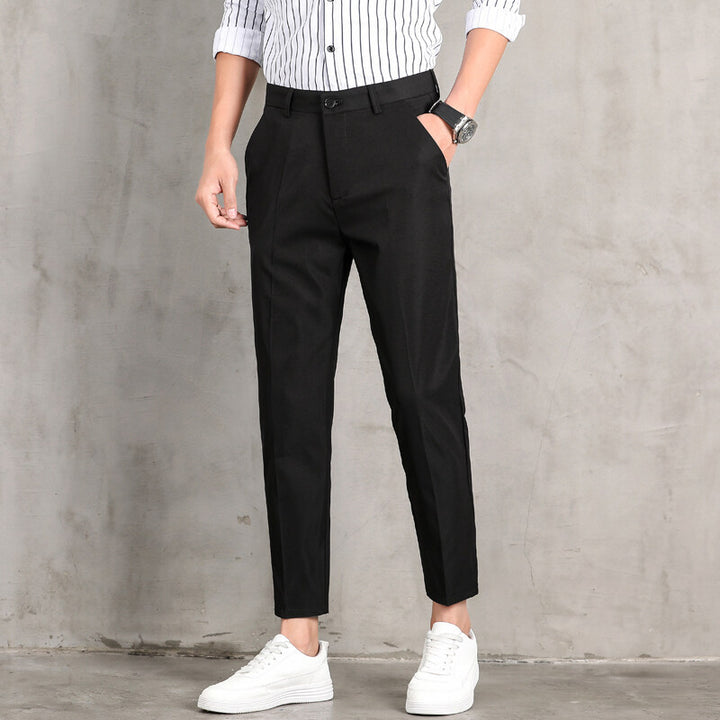 Men's modern chinos with a slim fit cut and practical side pockets Lisslune