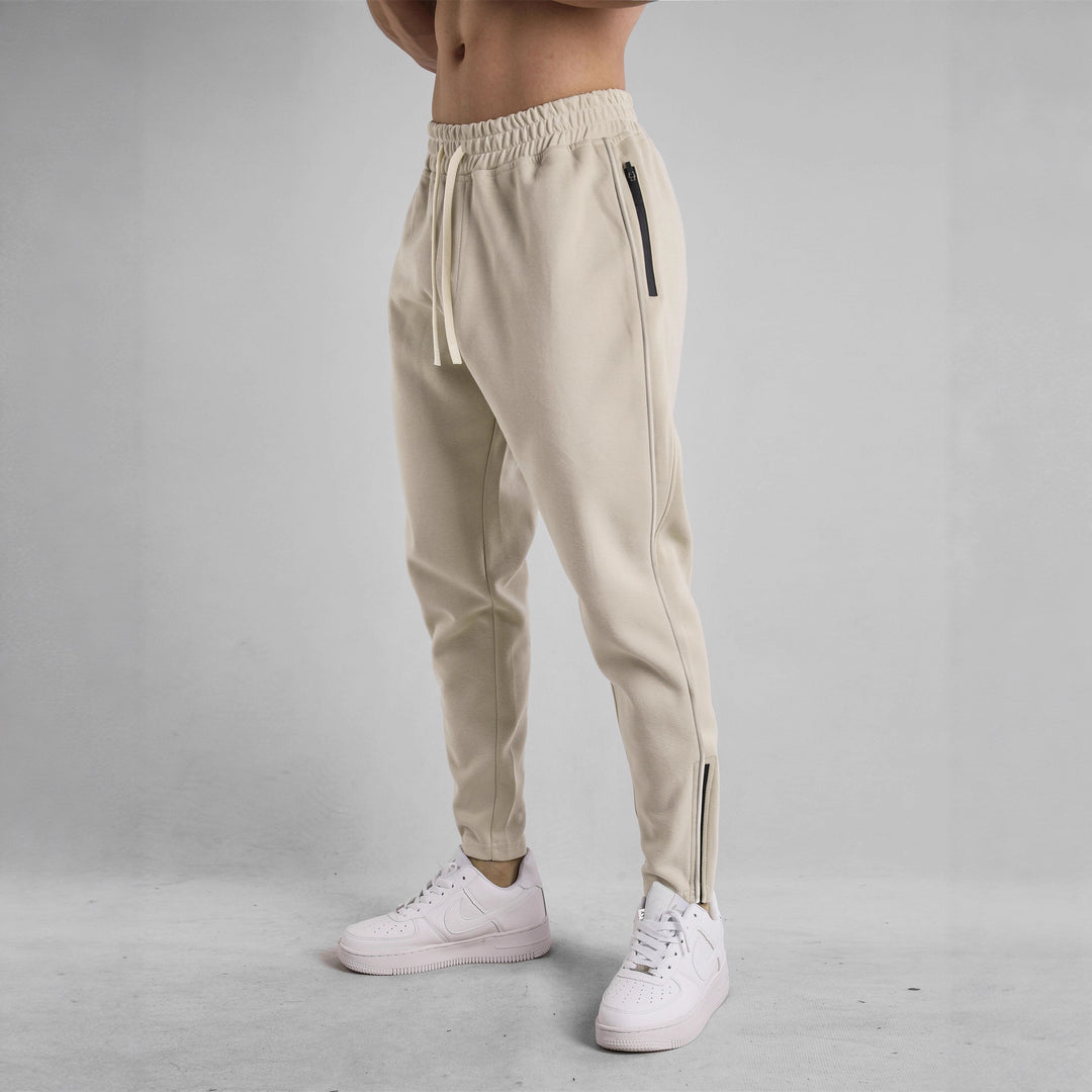 Men's sporty jogging pants with elastic waistband and side zip pockets Lisslune