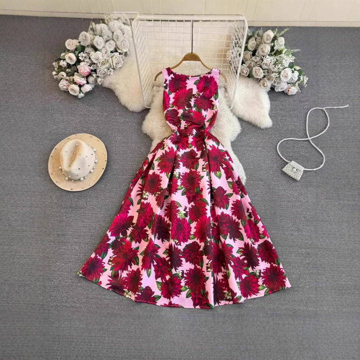 Women’s maxi dress with floral appliqués and tailored cut