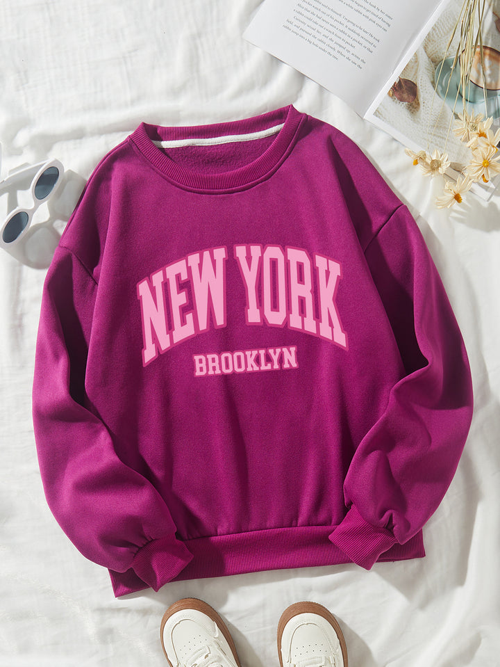 Women's casual sweater with striking NYC print Lisslune