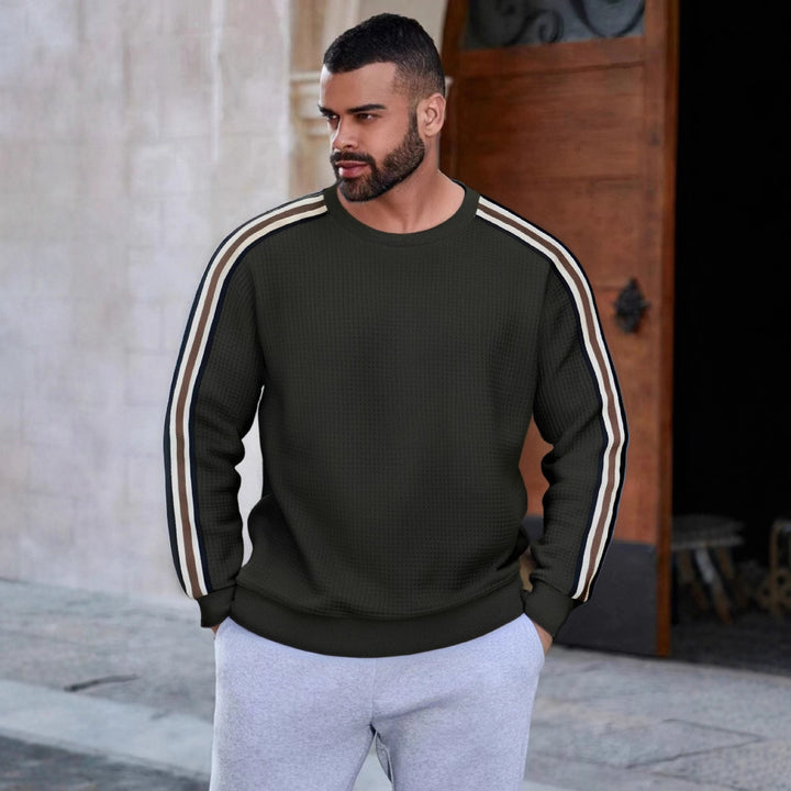 Men's sporty sweatshirt with textured surface and modern stripes Lisslune