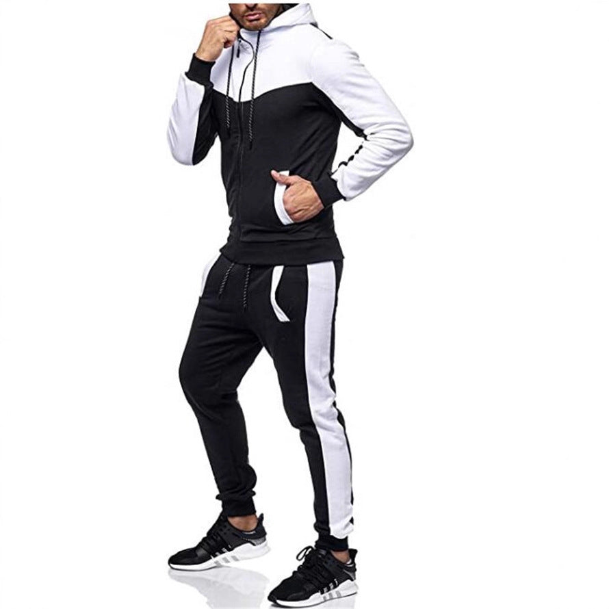 Men's sporty tracksuit set with hood and stylish contrast seams Lisslune