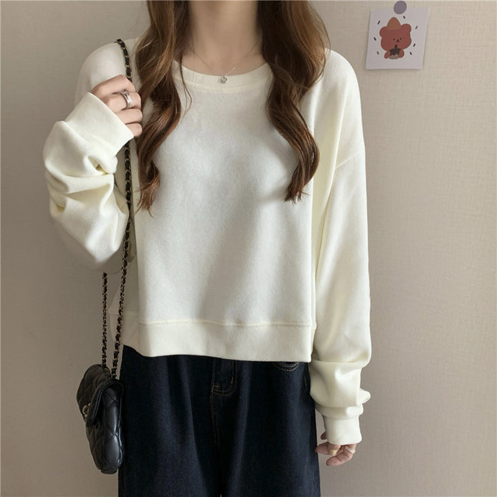 Women's casual cropped sweater made of soft cotton blend with stylish round neckline Lisslune