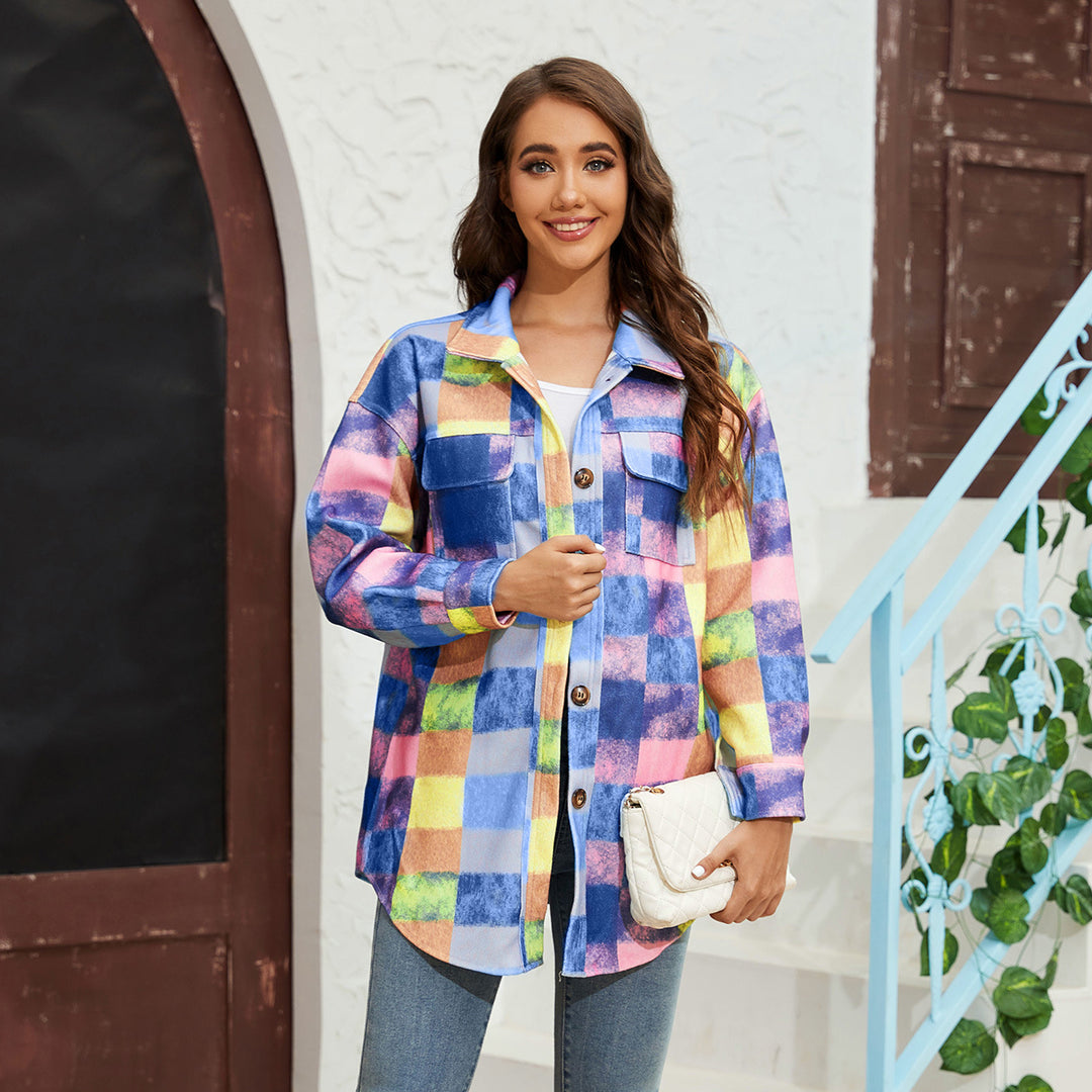Ladies Checked Flannel Jacket with Practical Pockets and Oversized Cut