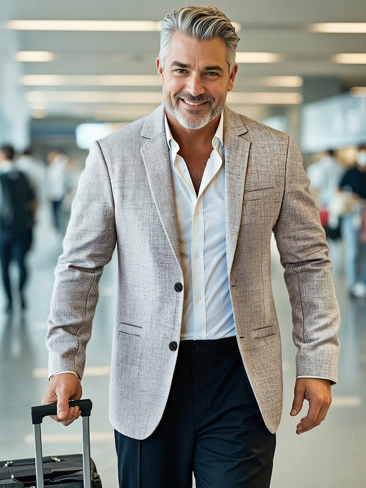 Men's elegant, structured blazer with modern cut Lisslune